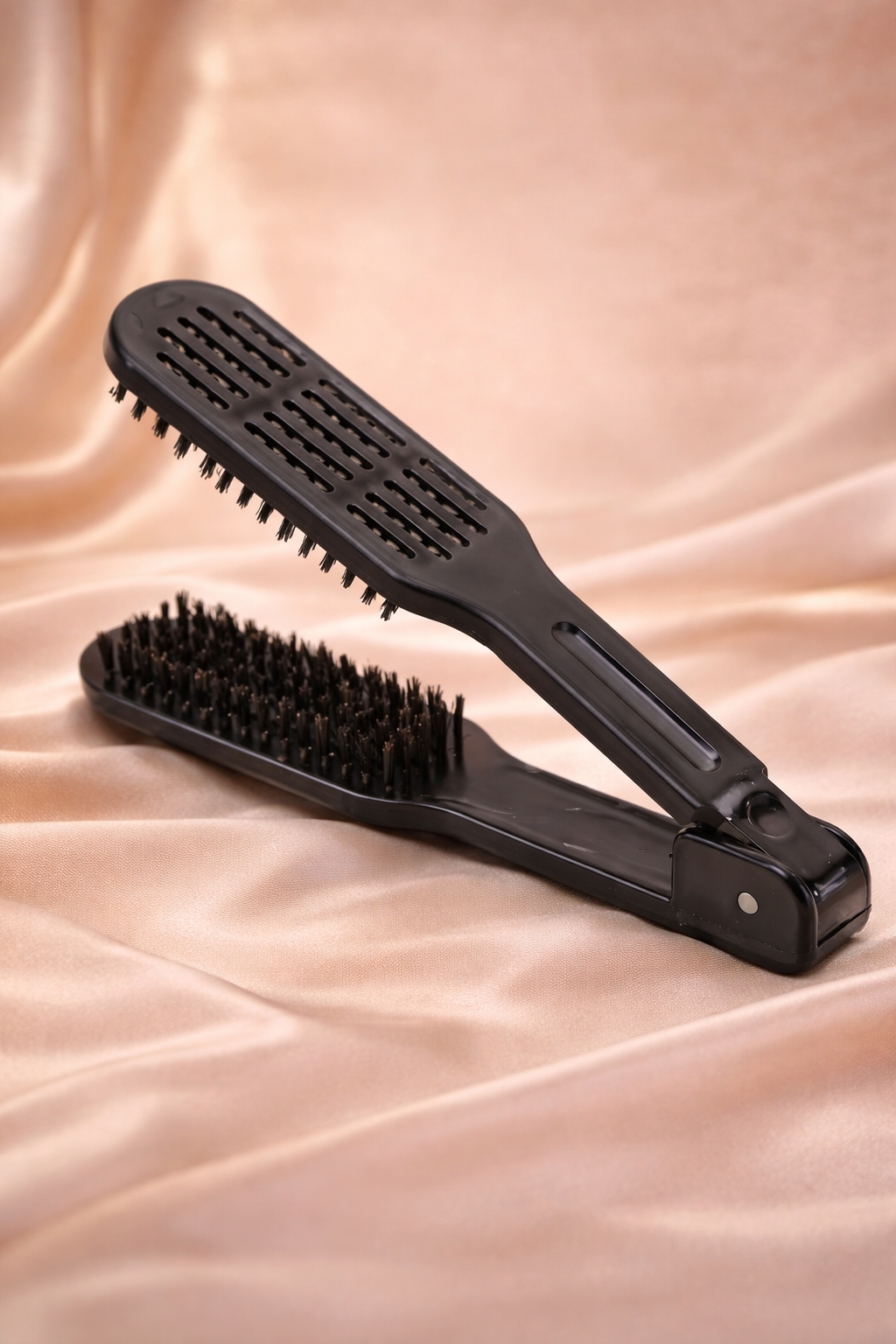 Brosse Disciplinante Effet Brushing – Spécial Entretien Lissage